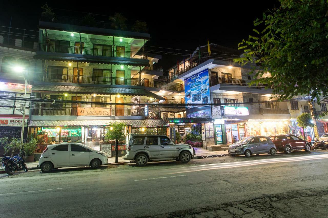Hotel Peace Plaza Pokhara Exterior photo