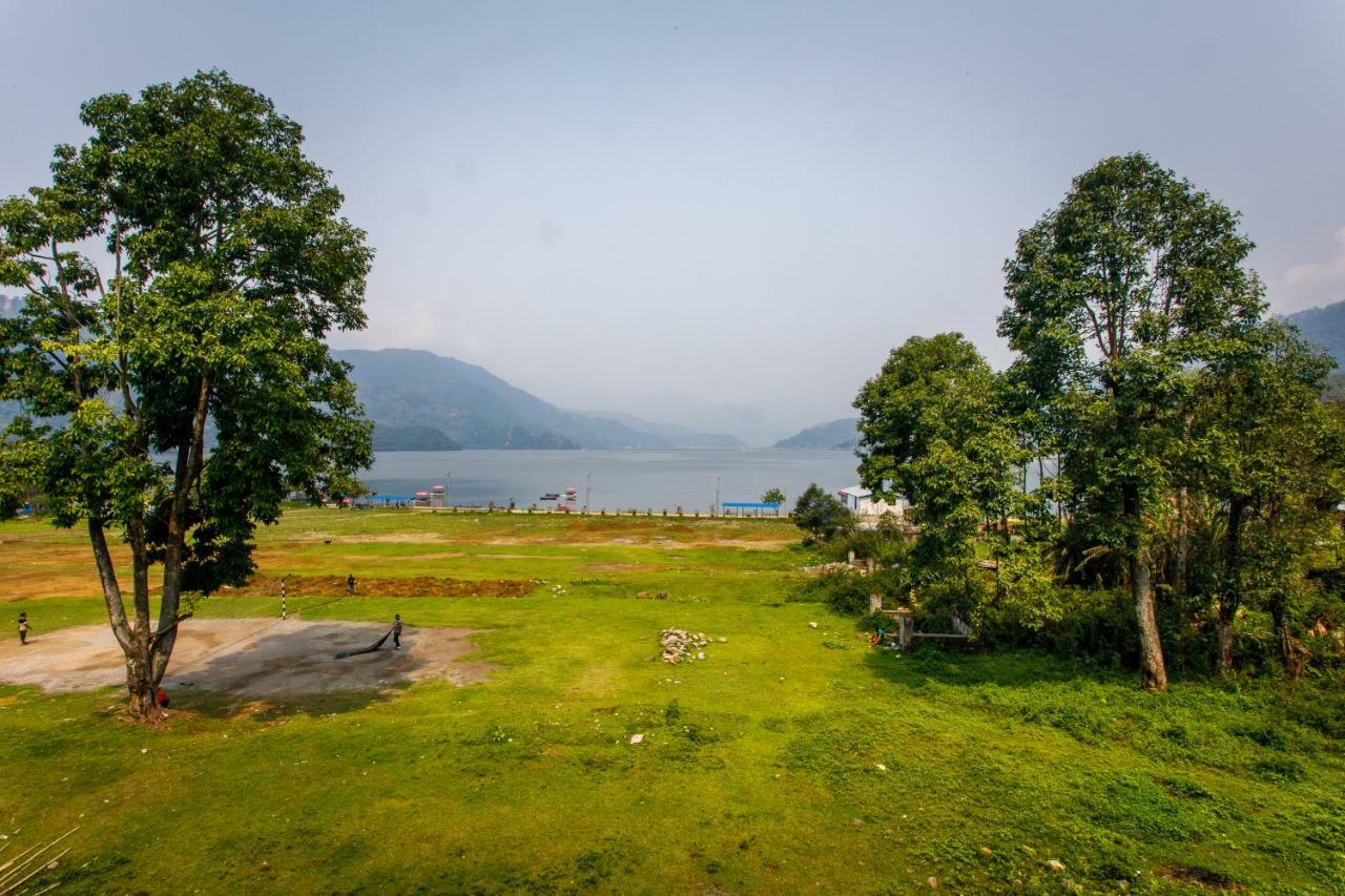 Hotel Peace Plaza Pokhara Exterior photo