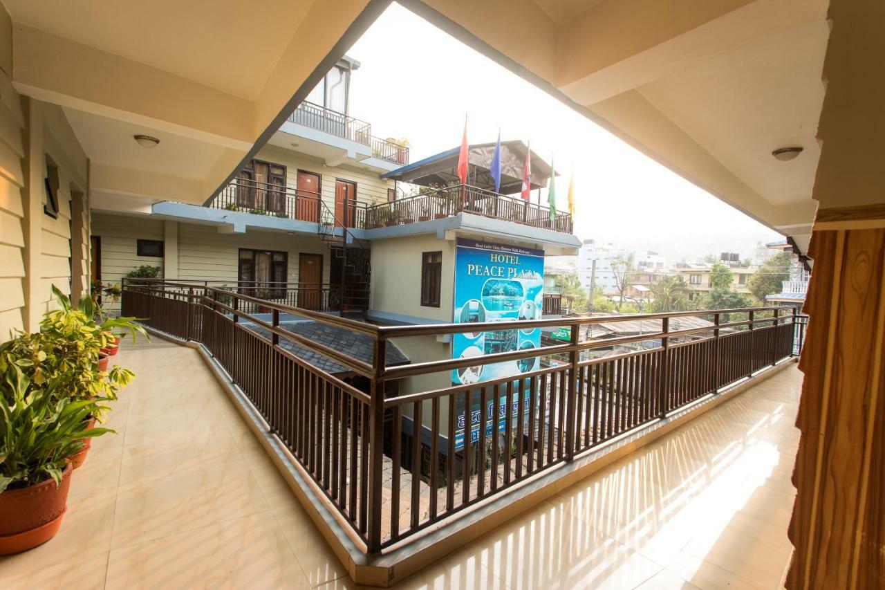 Hotel Peace Plaza Pokhara Exterior photo